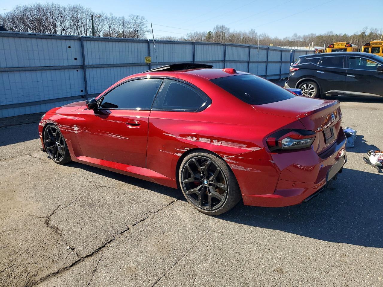 2025 BMW M240Xi - zdjęcie 2
