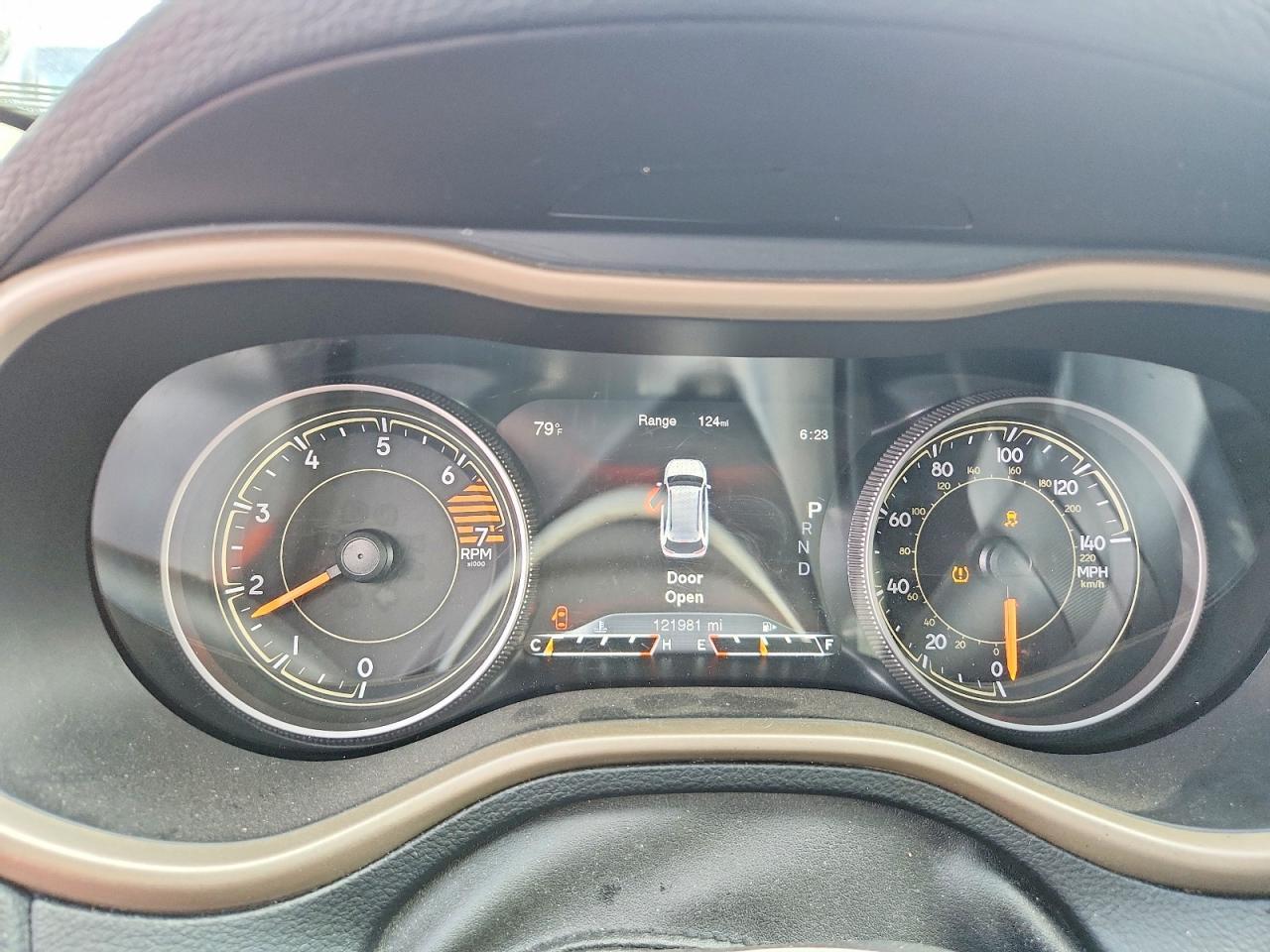 2016 Jeep Cherokee Limited - zdjęcie 9