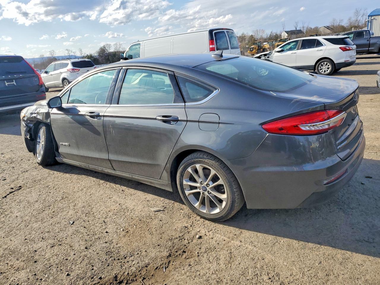 2019 Ford Fusion Se - zdjęcie 2