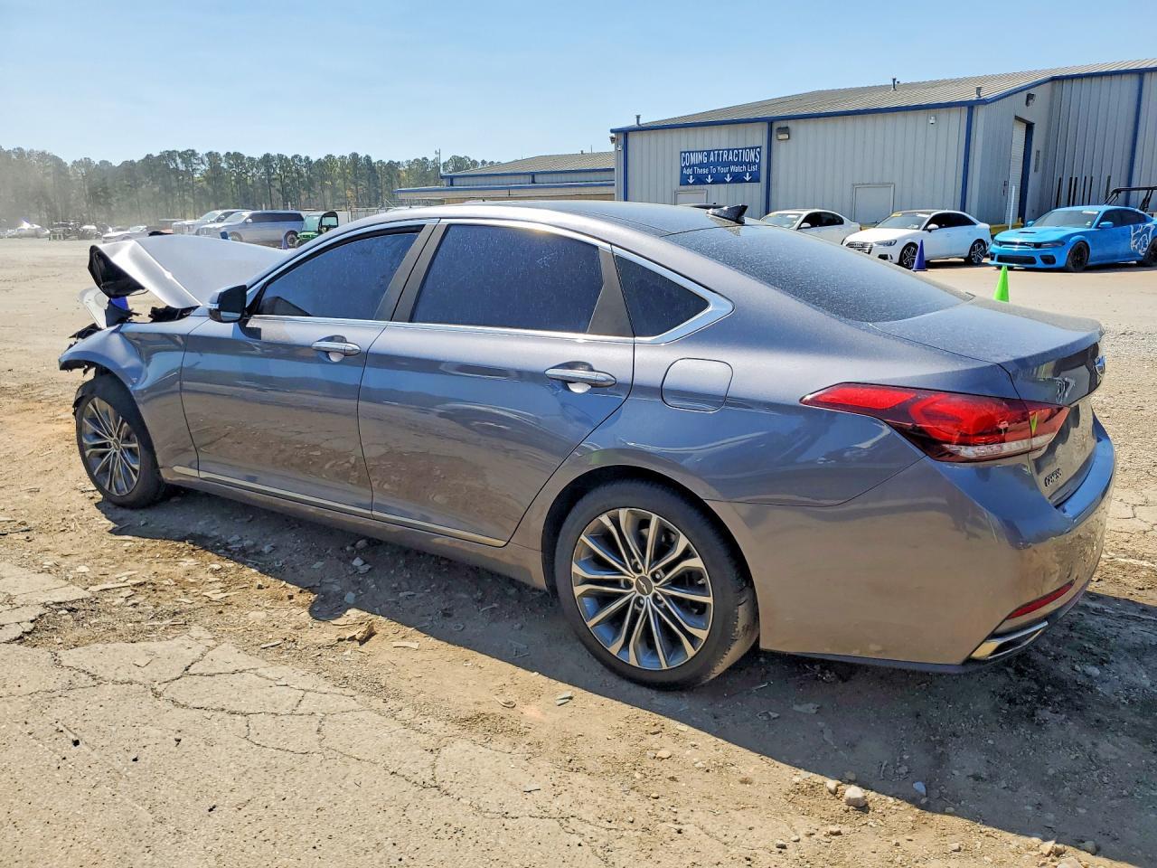 2015 Hyundai Genesis 3.8L - zdjęcie 2