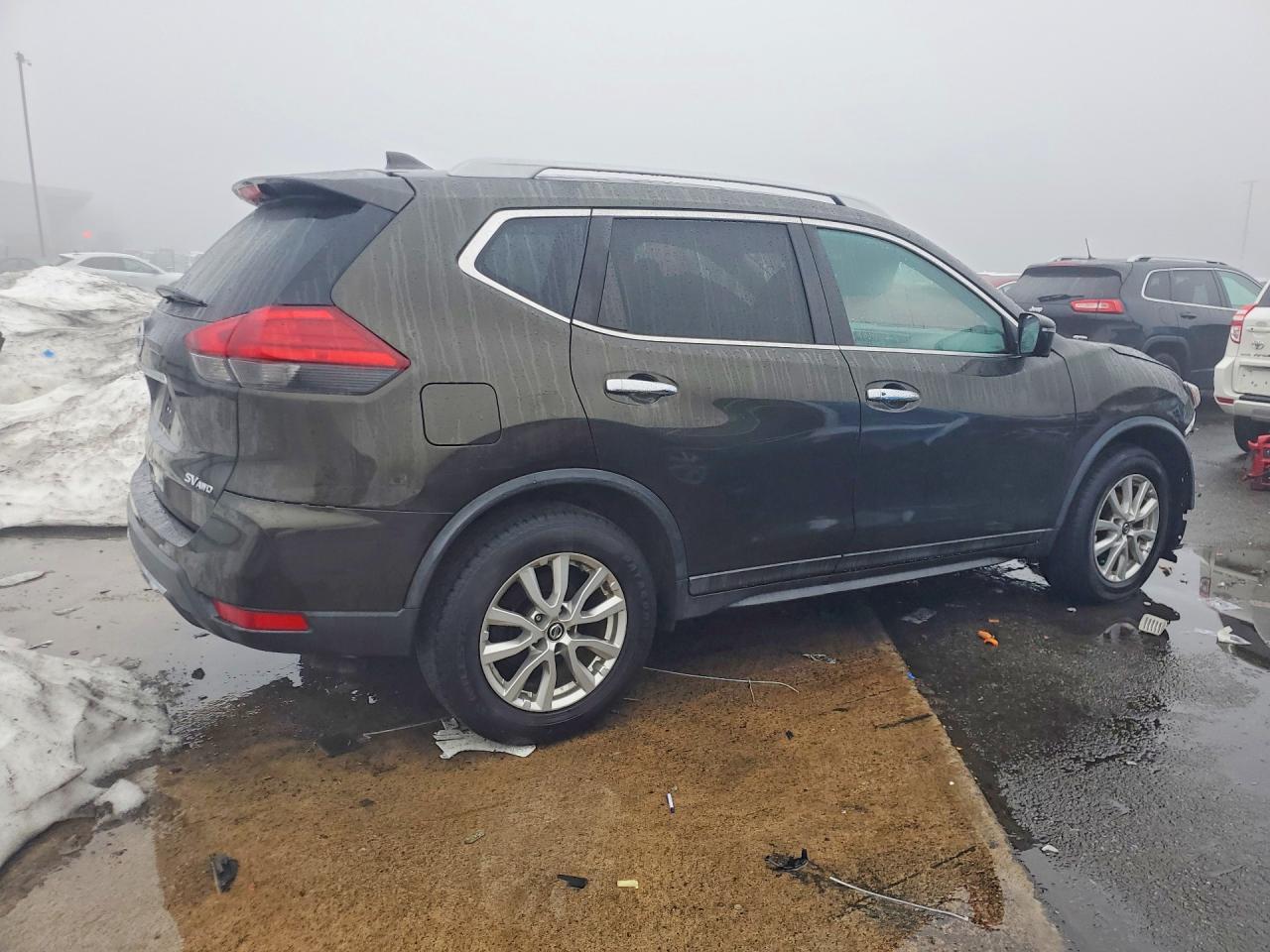 2017 Nissan Rogue Sv - zdjęcie 3