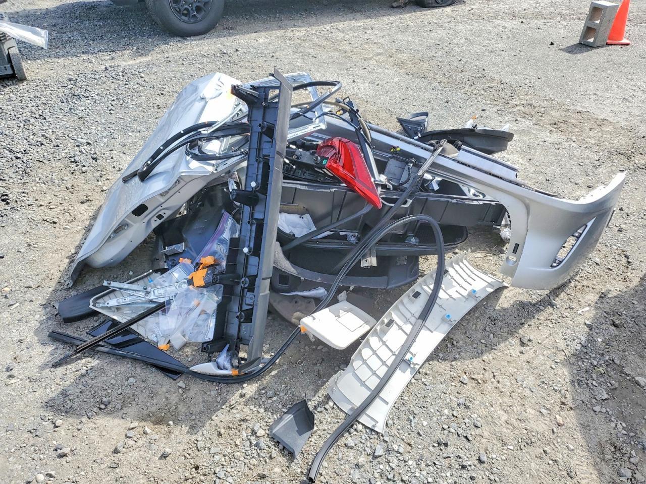 2021 Infiniti Qx50 Luxe - zdjęcie 13