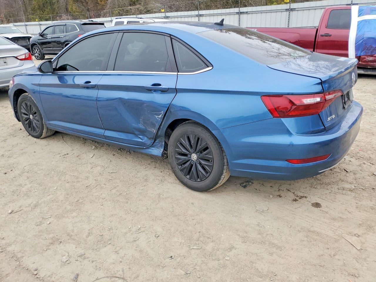 2020 Volkswagen Jetta S - zdjęcie 2