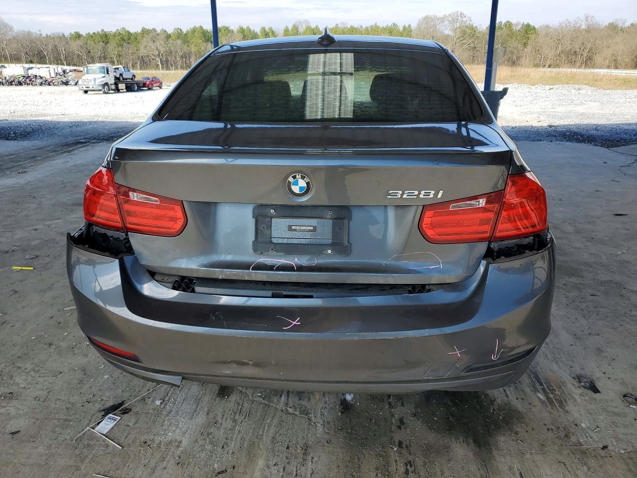 2013 BMW 328 I - zdjęcie 6