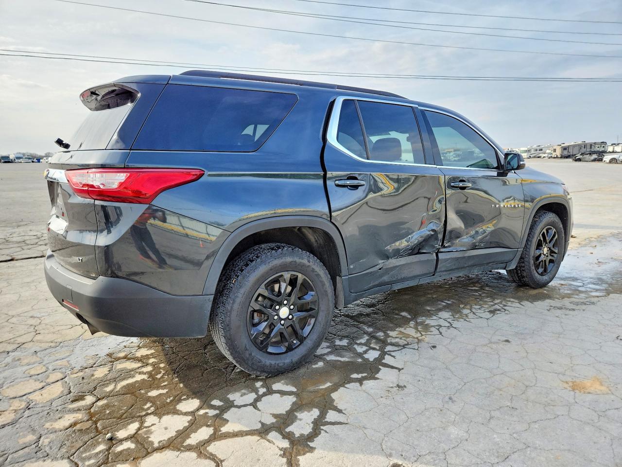 2019 Chevrolet Traverse Lt - zdjęcie 3