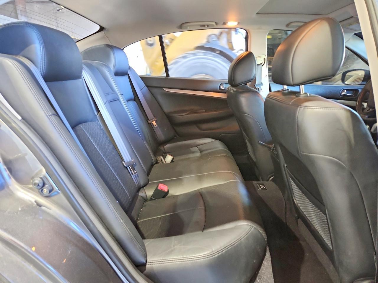 2013 Infiniti G37 Sedan X - zdjęcie 10