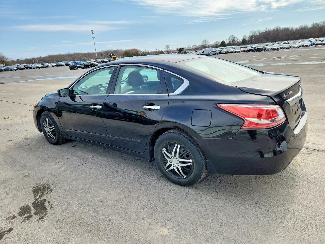 2013 Nissan Altima 2.5 - zdjęcie 2