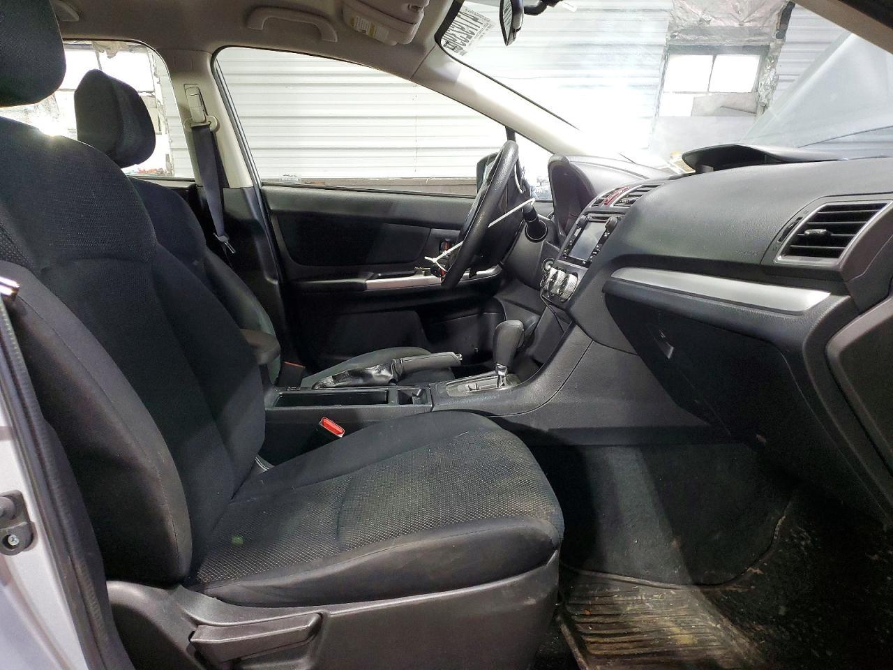 2015 Subaru Impreza Premium - zdjęcie 7