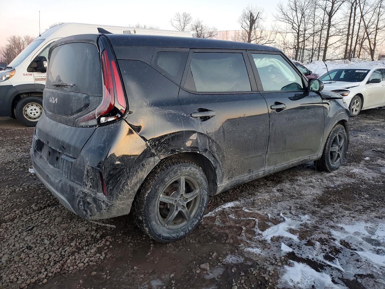 2023 Kia Soul Lx - zdjęcie 3