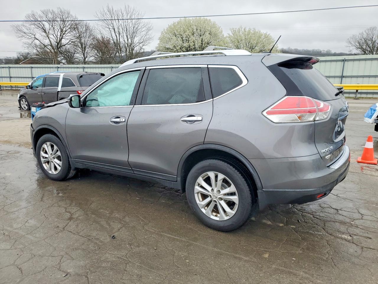 2016 Nissan Rogue Sv - zdjęcie 2