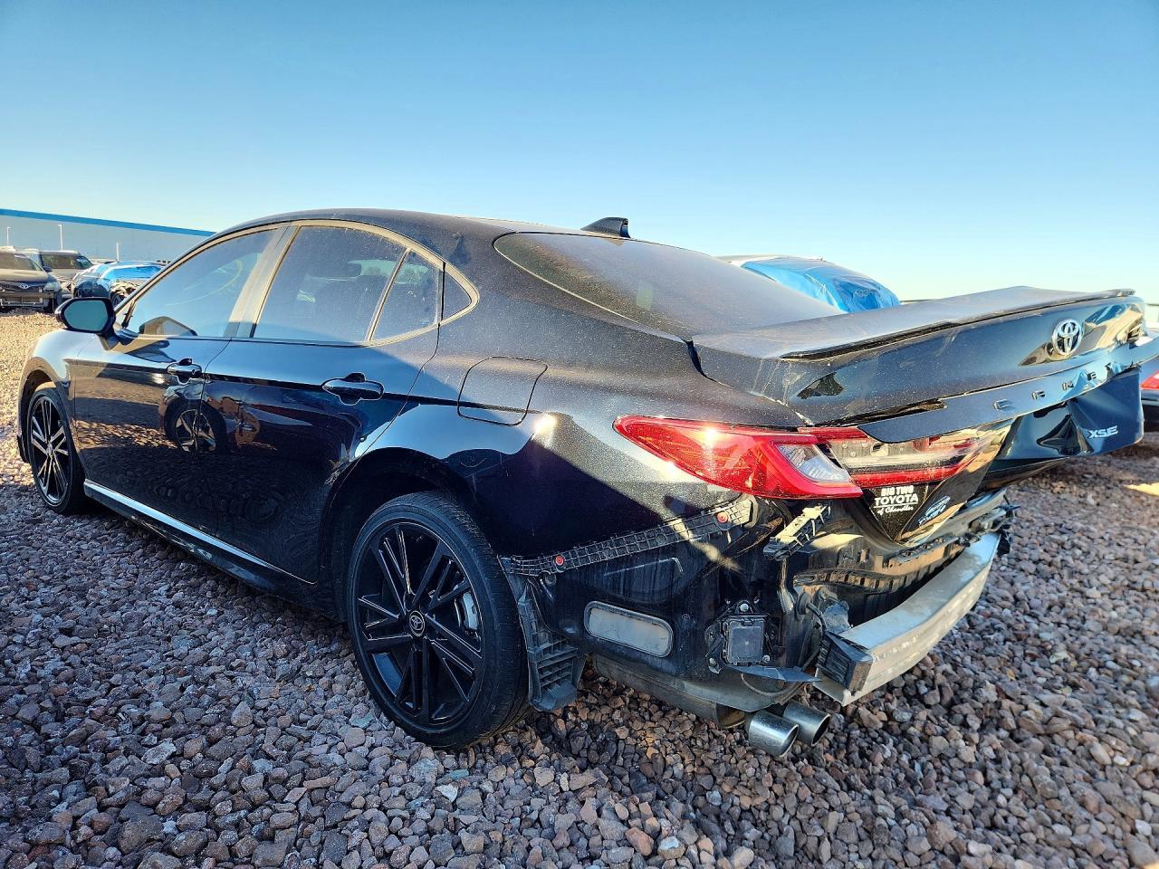 2025 Toyota Camry Xse - zdjęcie 2