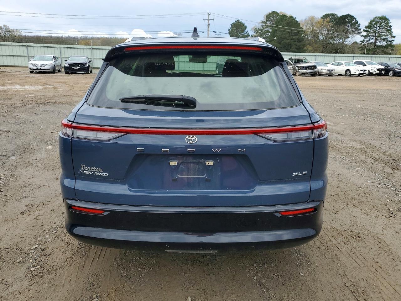 2025 Toyota Crown Signia Xle - zdjęcie 6