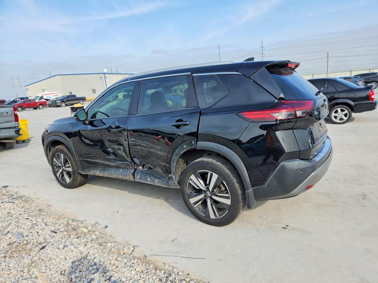 2021 Nissan Rogue Sl - zdjęcie 2