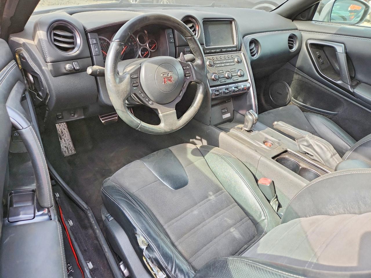 2016 Nissan Gt-R Premium - zdjęcie 8