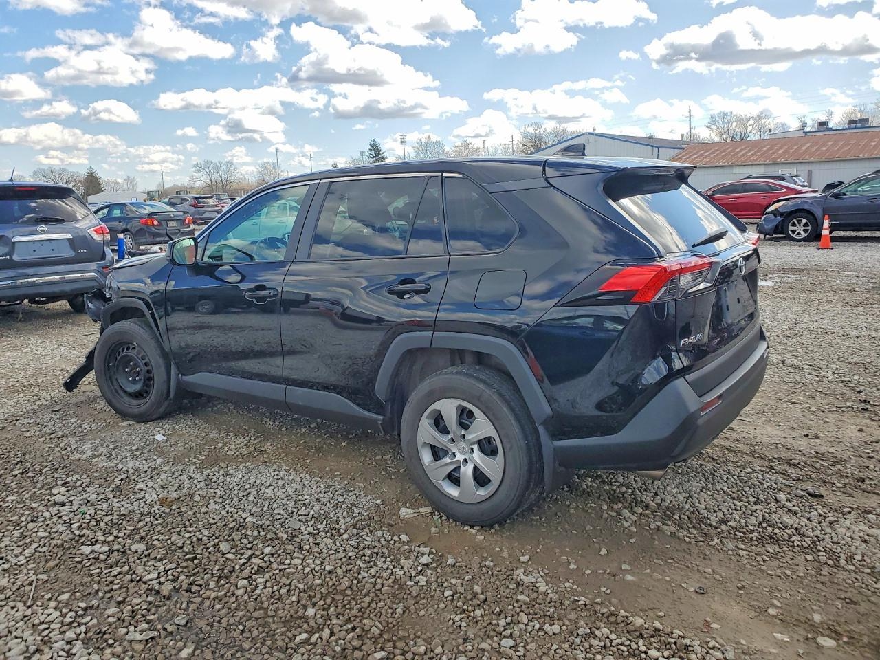 2023 Toyota Rav4 Le - zdjęcie 2