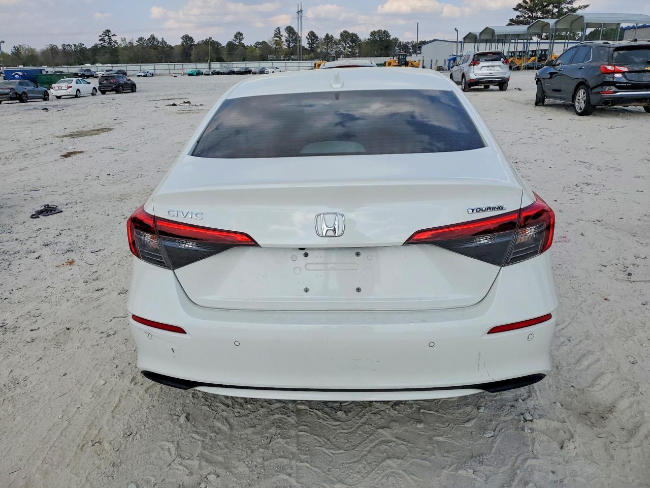 2024 Honda Civic Touring - zdjęcie 6