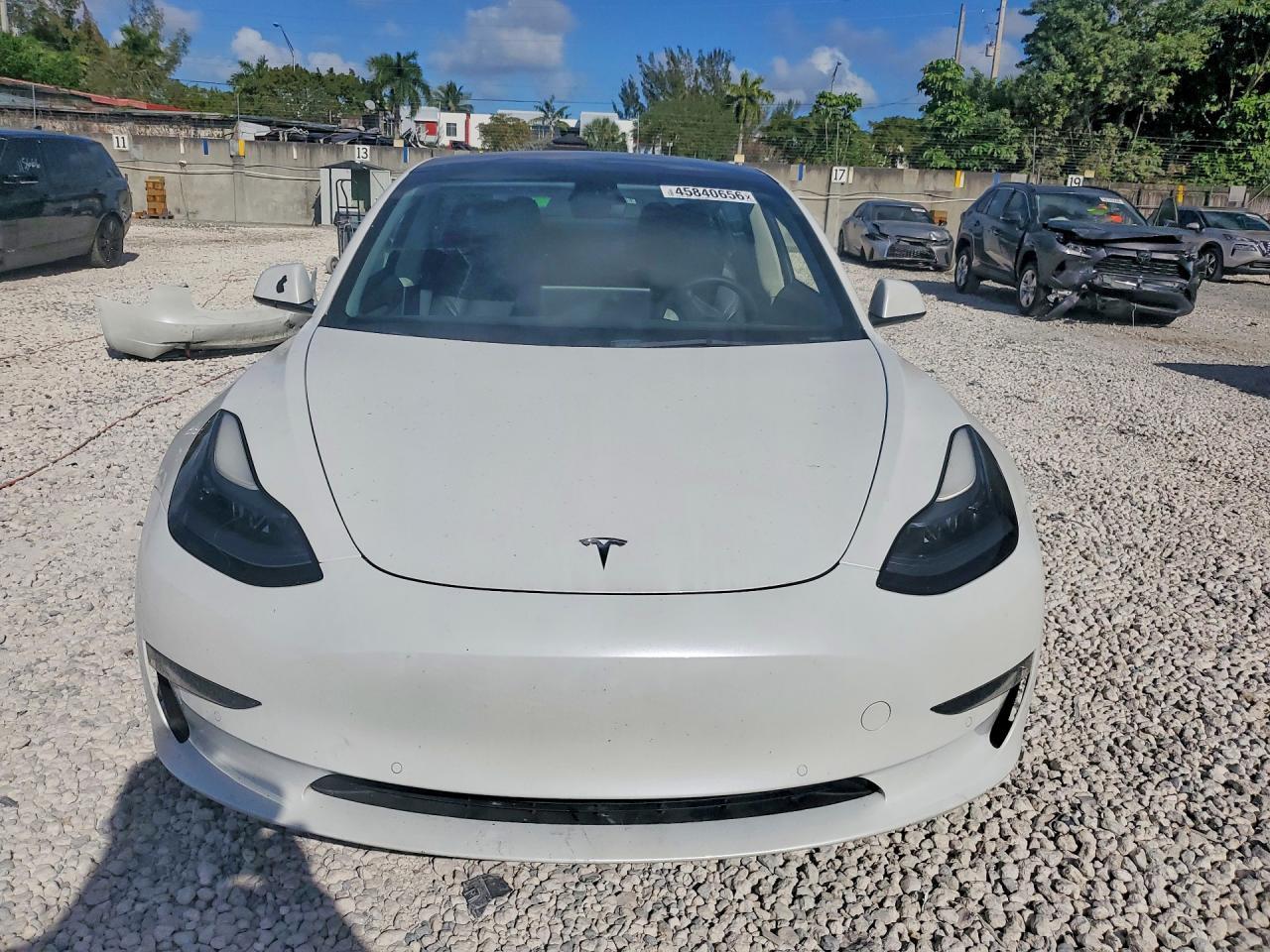 2022 Tesla Model 3 - zdjęcie 5