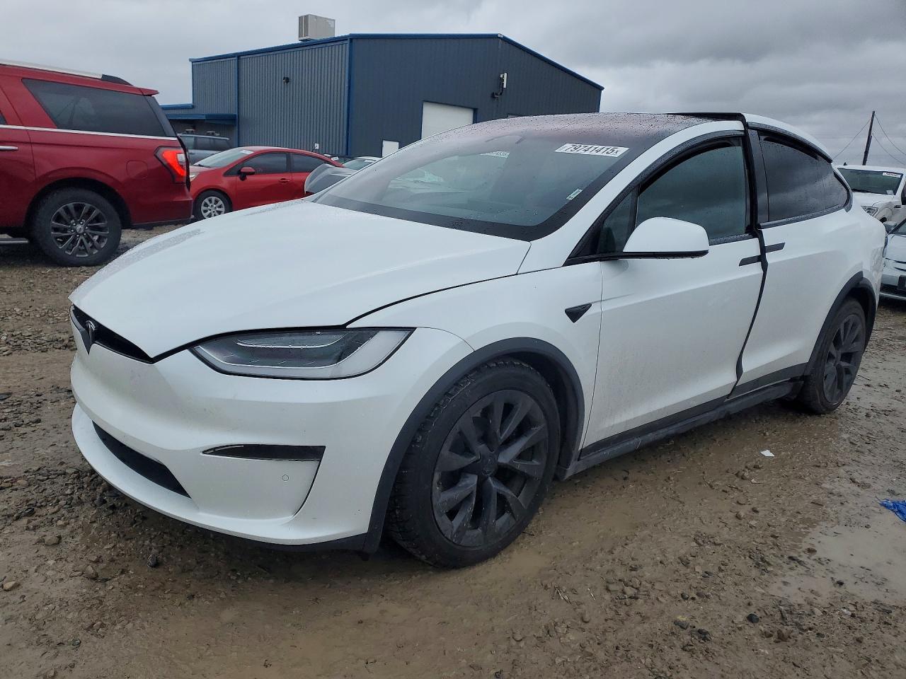 2023 Tesla Model X - zdjęcie główne