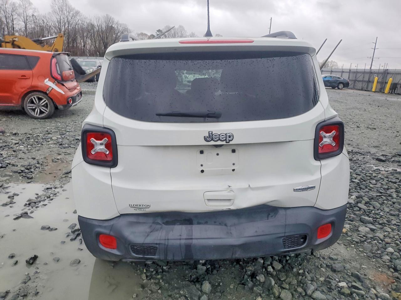 2018 Jeep Renegade Latitude - zdjęcie 6