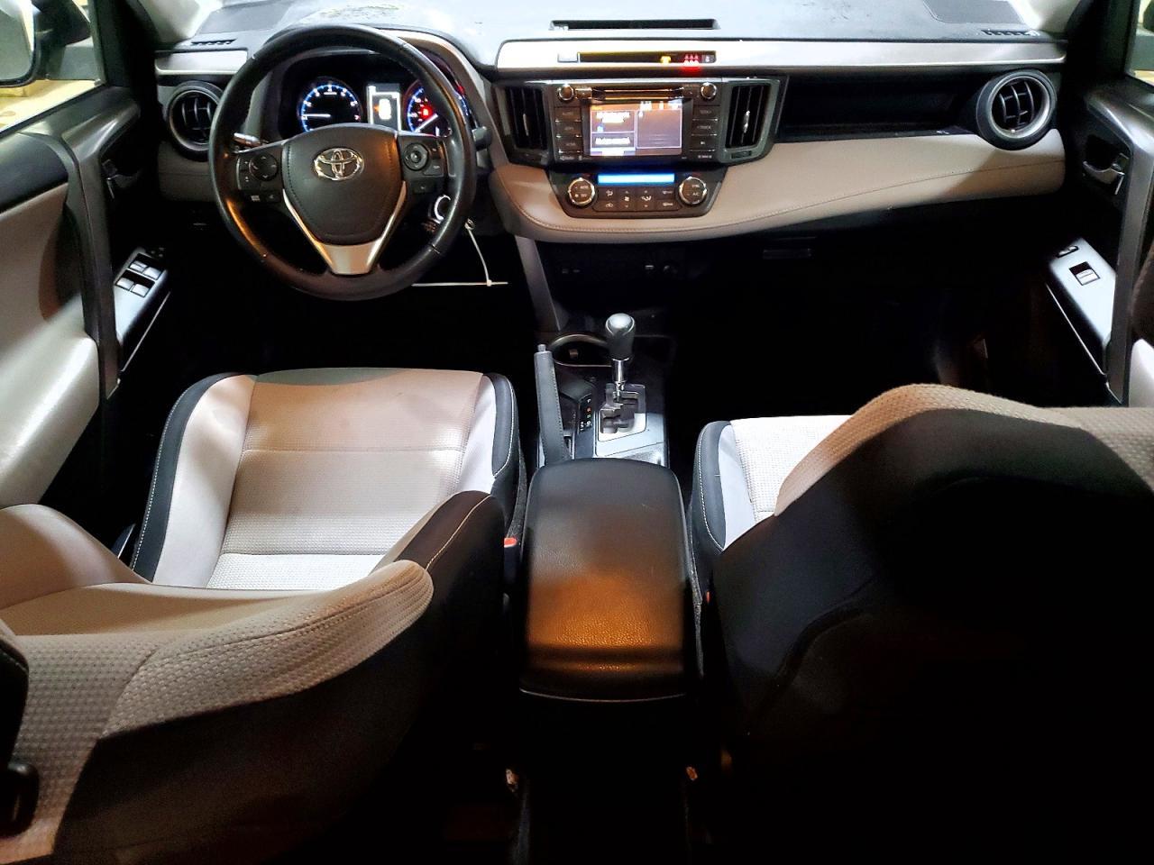2017 Toyota Rav4 Xle - zdjęcie 8