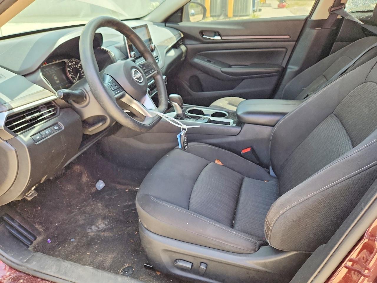 2024 Nissan Altima 2.5 Sv - zdjęcie 7