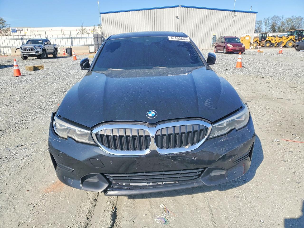 2020 BMW 330Xi - zdjęcie 5