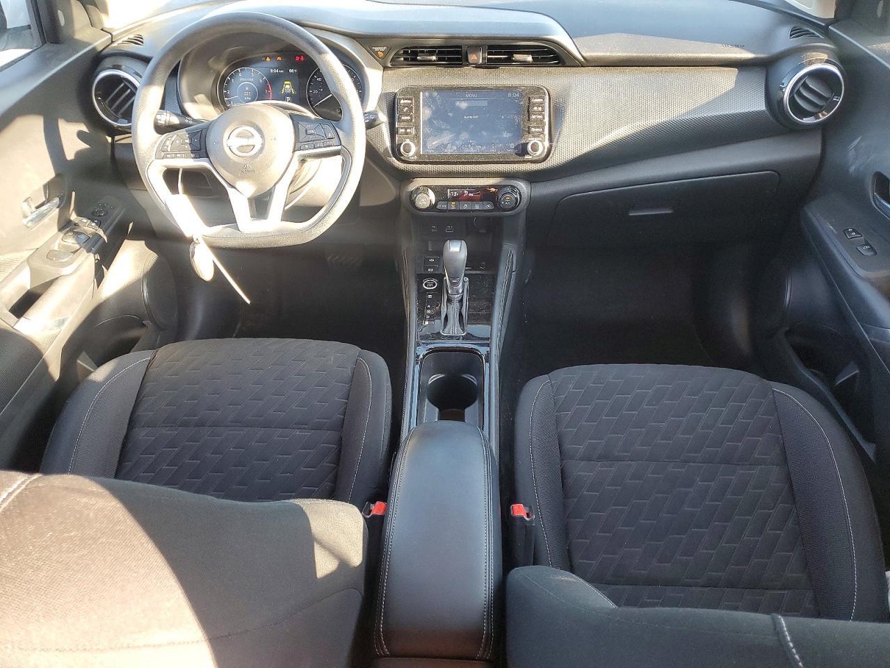 2022 Nissan Kicks Sv - zdjęcie 8