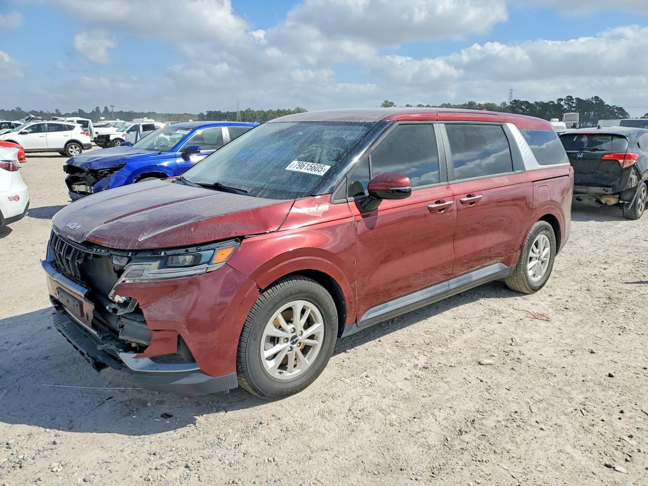 2023 Kia Carnival Lx - zdjęcie główne