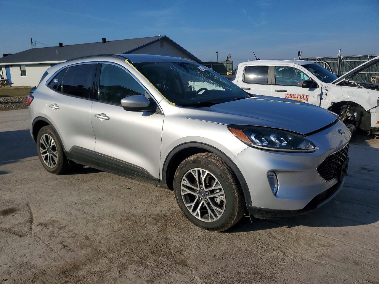 2020 Ford Escape Sel - zdjęcie 4