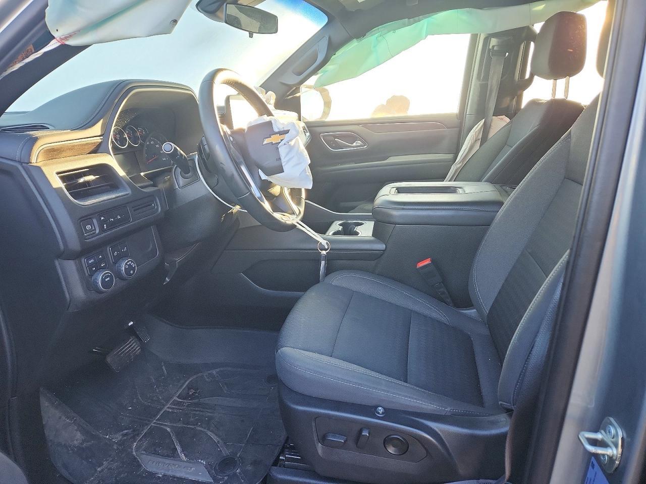 2023 Chevrolet Suburban K1500 Ls - zdjęcie 7