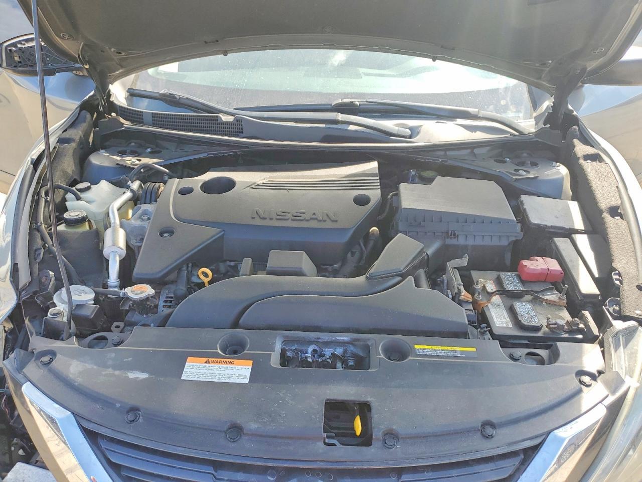 2017 Nissan Altima 2.5 Sr - zdjęcie 11