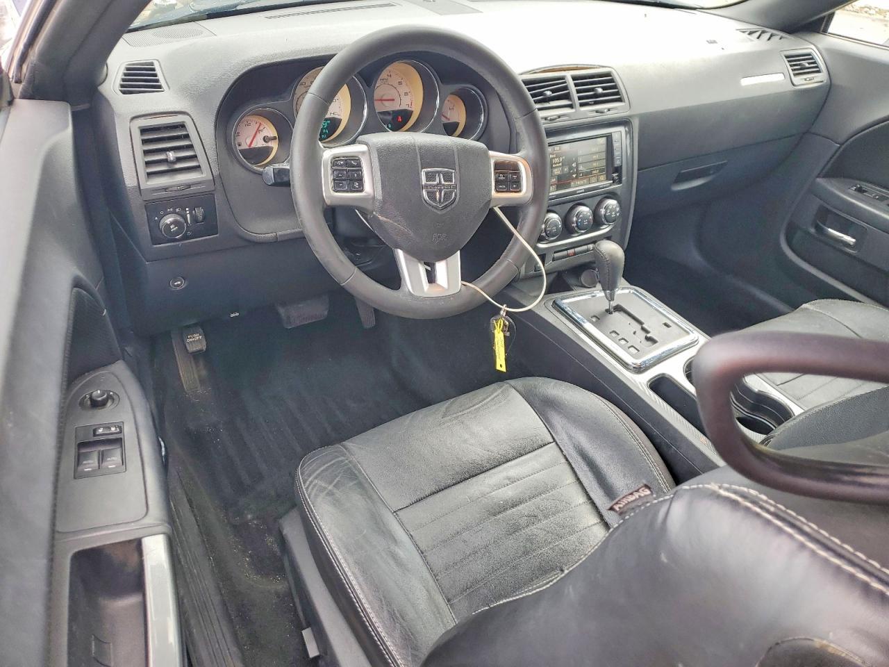 2013 Dodge Challenger Sxt - zdjęcie 8