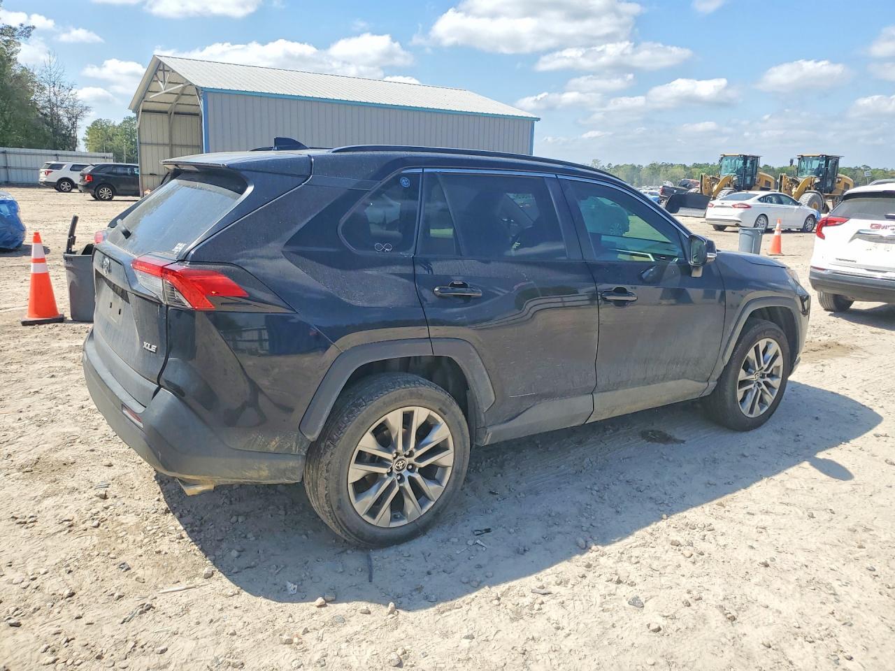 2022 Toyota Rav4 Xle Premium - zdjęcie 3