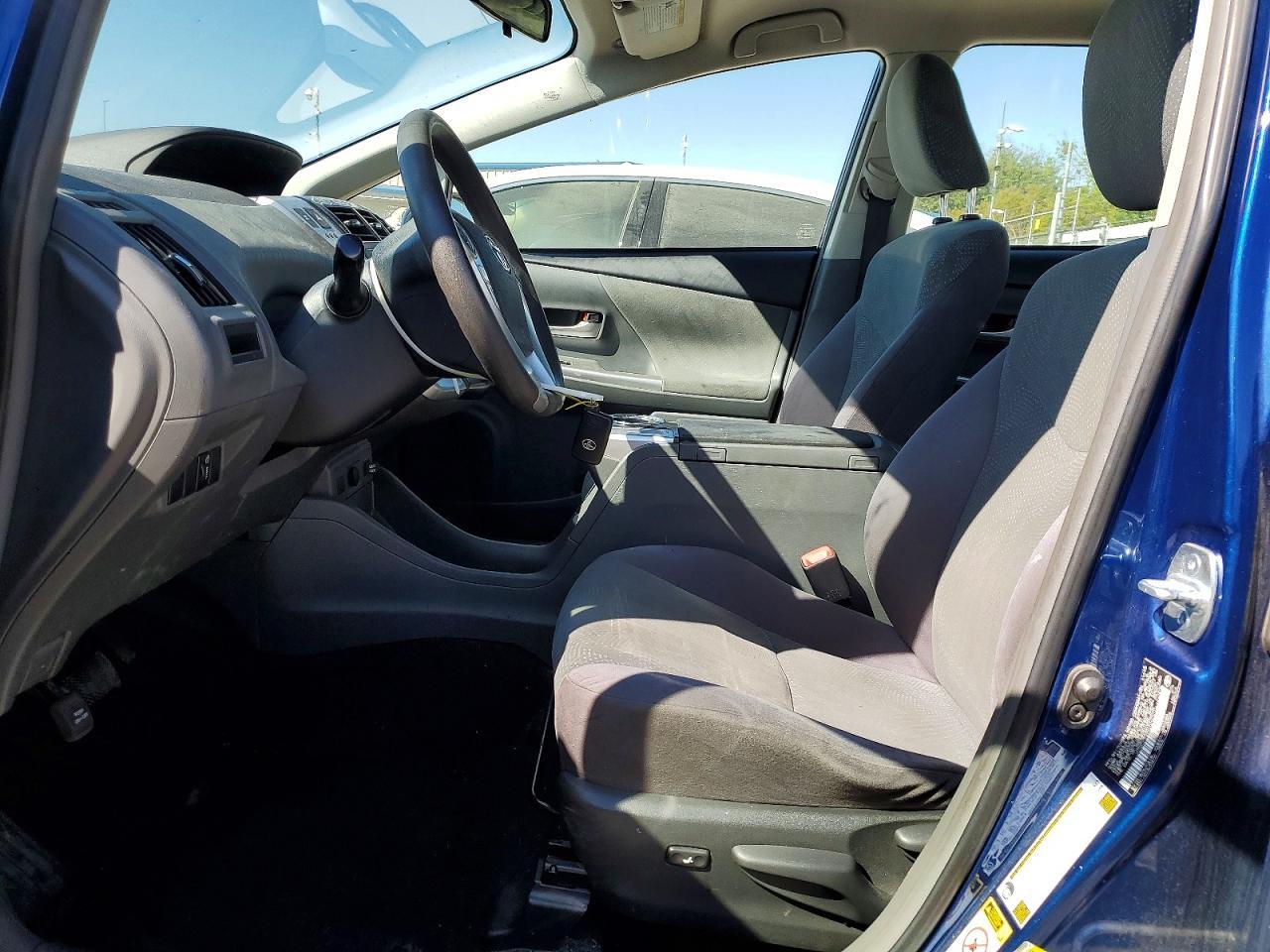 2014 Toyota Prius V Three - zdjęcie 7