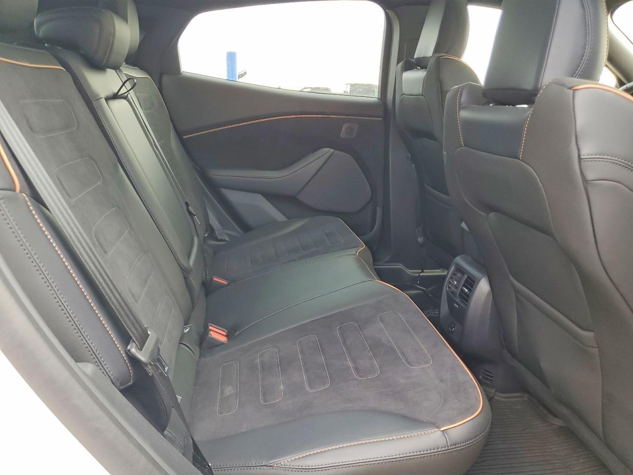 2023 Ford Mustang Mach-E Gt - zdjęcie 10