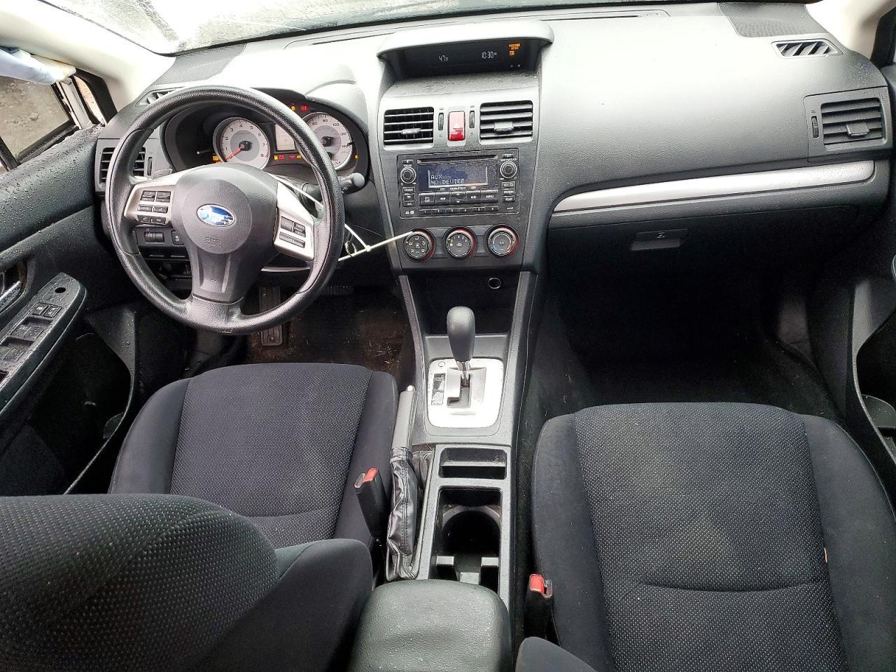 2014 Subaru Impreza Premium - zdjęcie 8