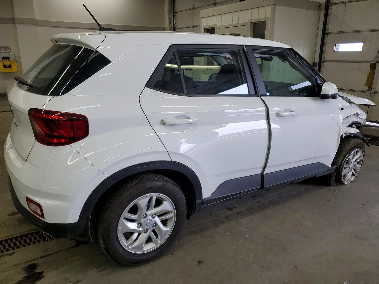 2025 Hyundai Venue Se - zdjęcie 3