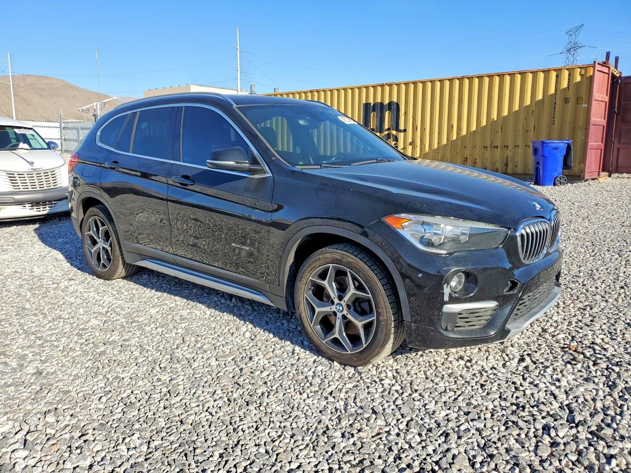 2016 BMW X1 xDrive28I - zdjęcie 4