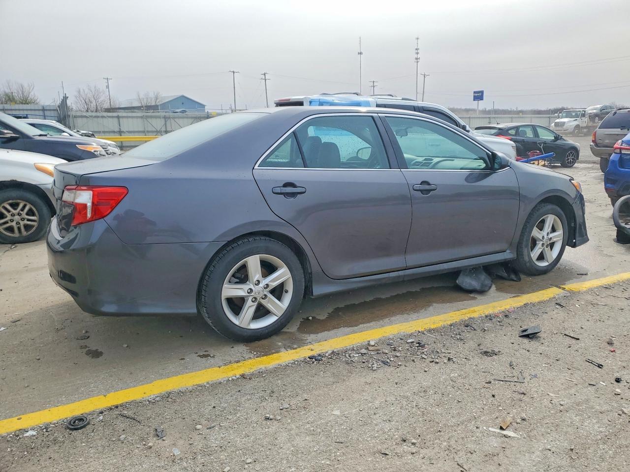 2014 Toyota Camry Se - zdjęcie 3