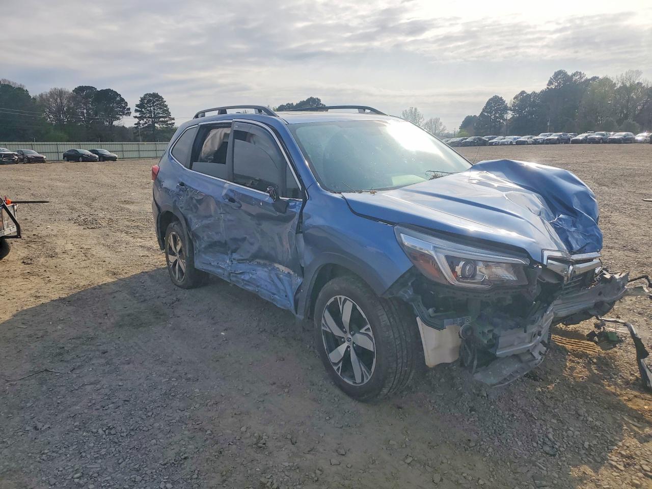 2020 Subaru Forester Touring - zdjęcie 4