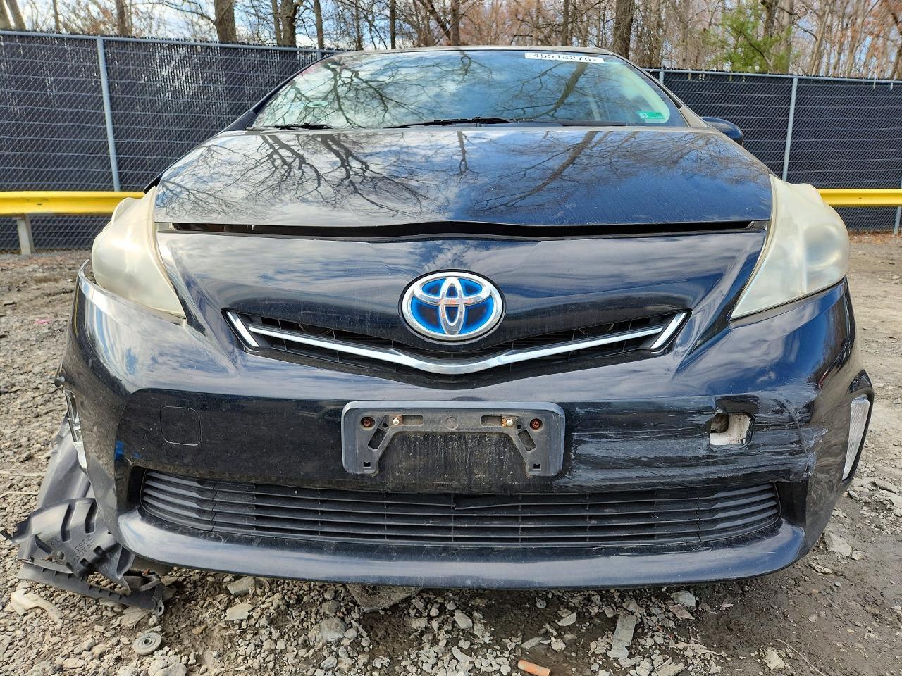 2013 Toyota Prius V Two - zdjęcie 5