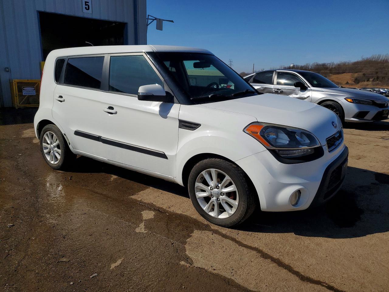 2013 Kia Soul + - zdjęcie 4