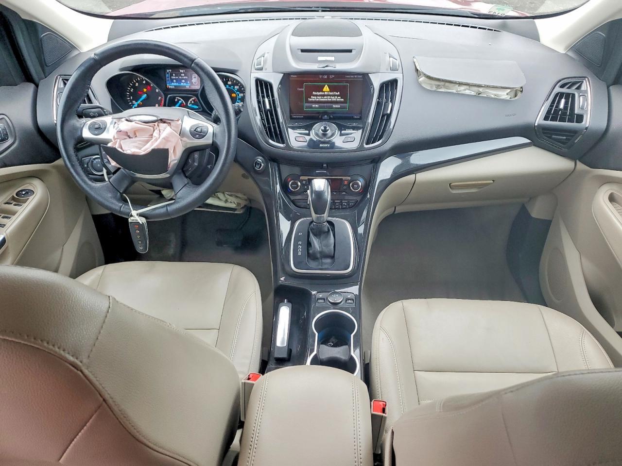 2014 Ford Escape Titanium - zdjęcie 8