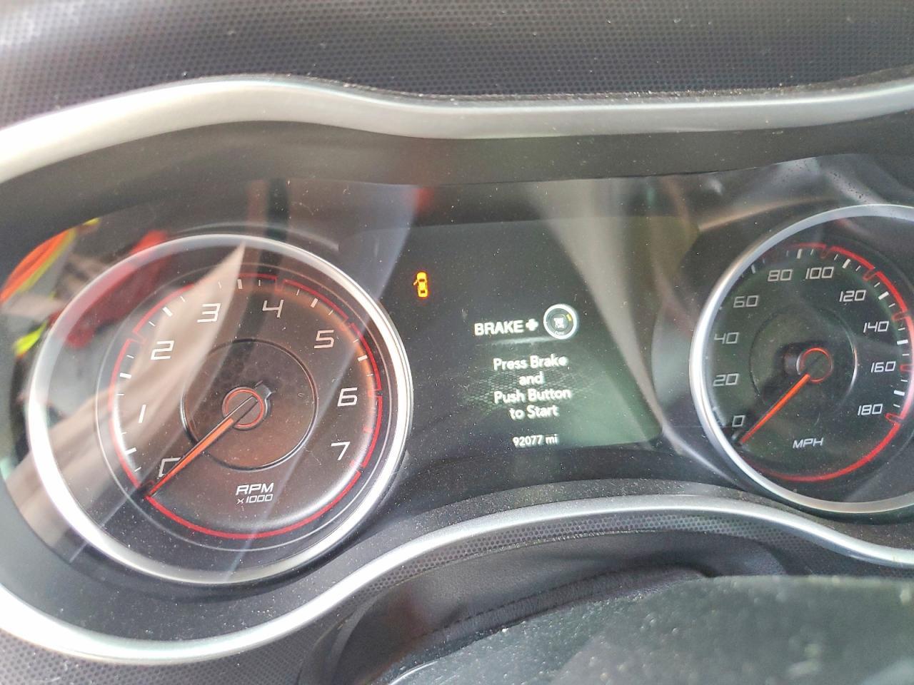 2016 Dodge Charger R - zdjęcie 9