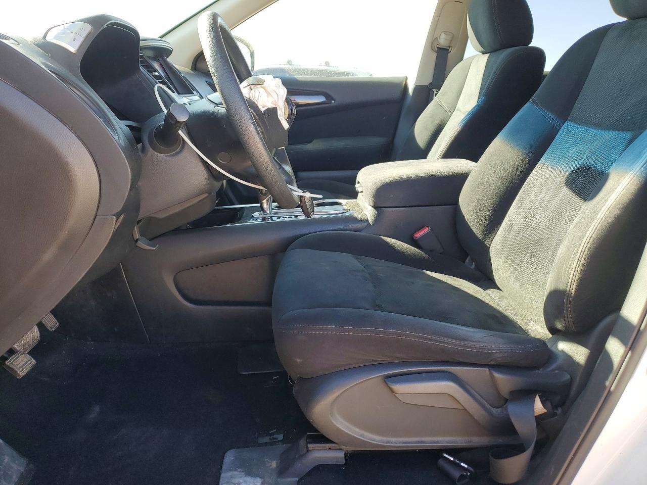 2016 Nissan Pathfinder S - zdjęcie 7