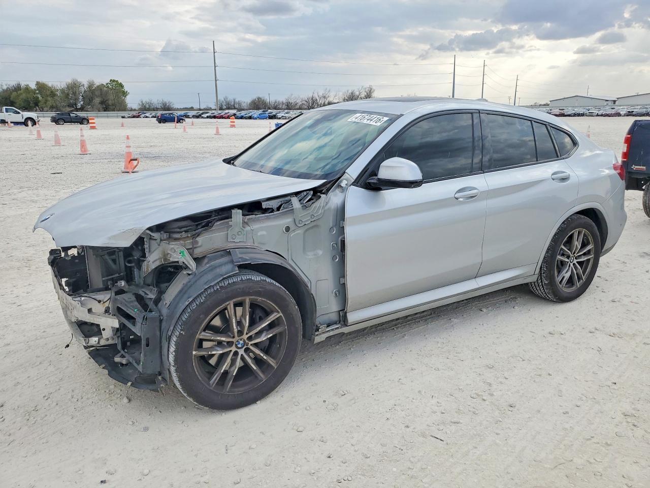 2019 BMW X4 xDrive30I - zdjęcie główne