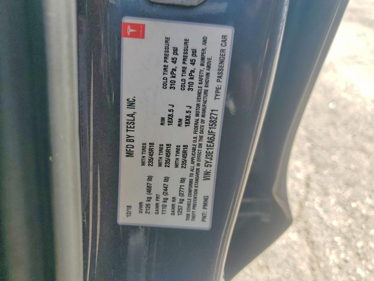 2018 Tesla Model 3 - zdjęcie 13