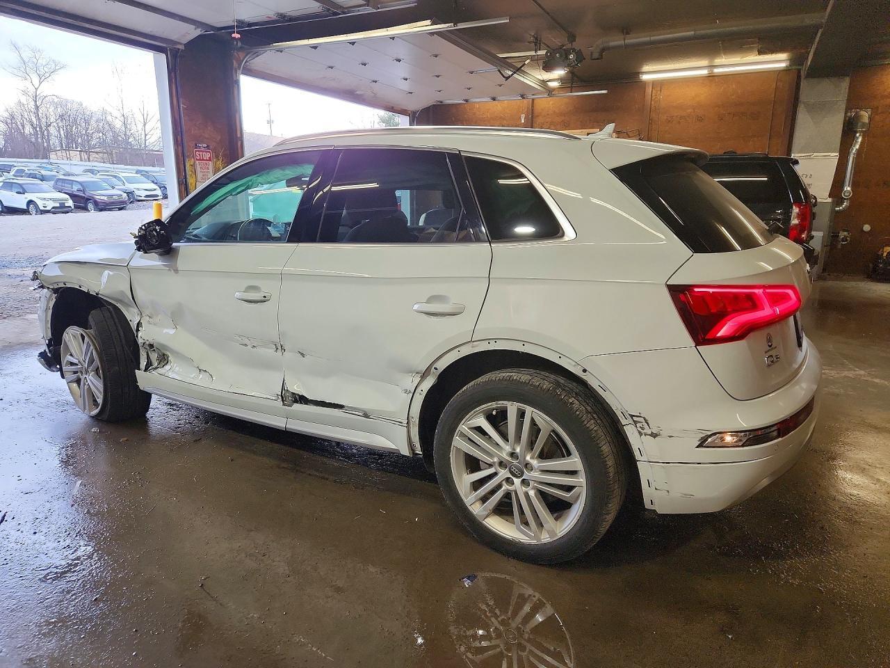 2020 Audi Q5 Premium Plus - zdjęcie 2