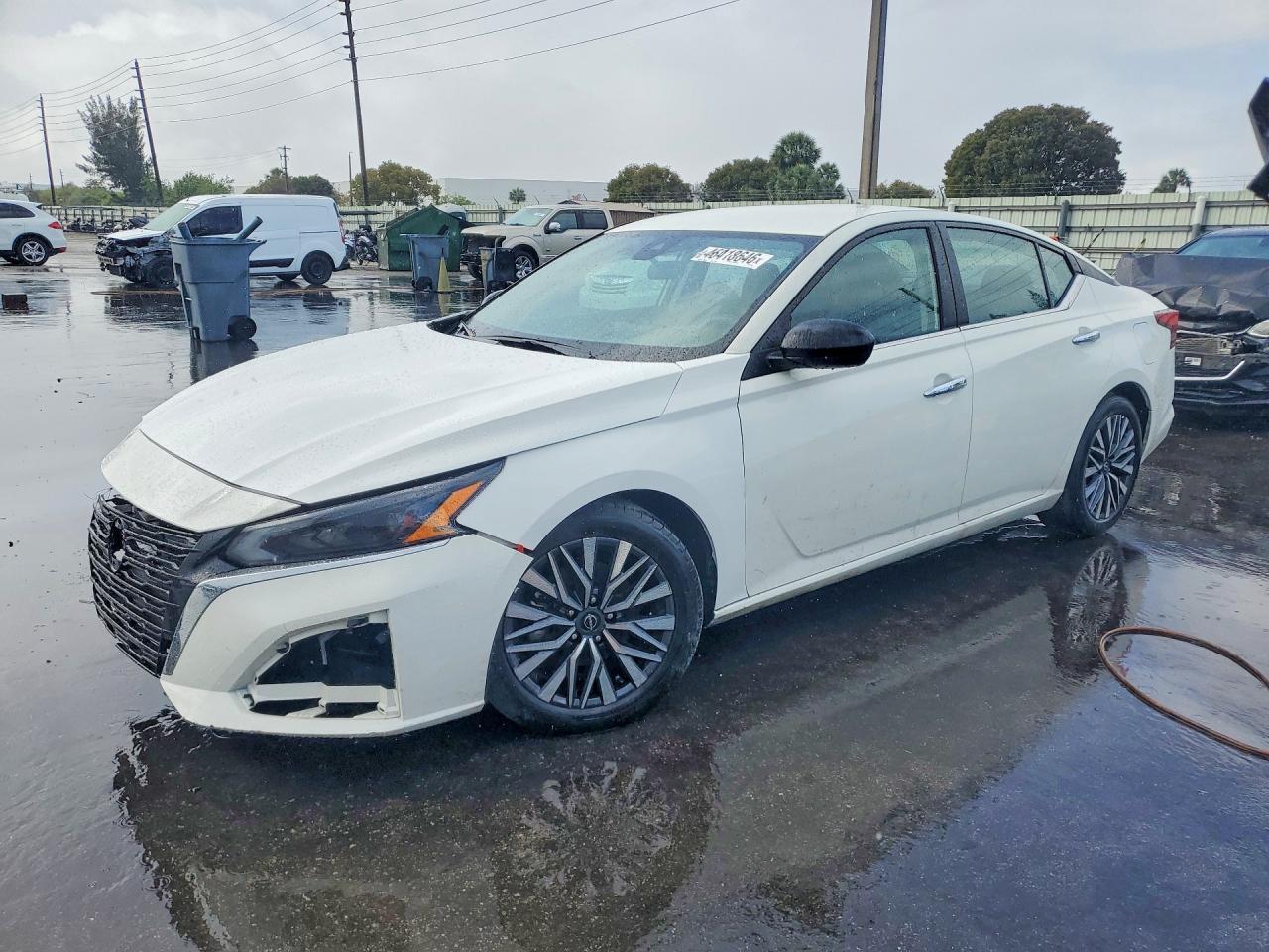 2025 Nissan Altima 2.5 Sv - zdjęcie główne