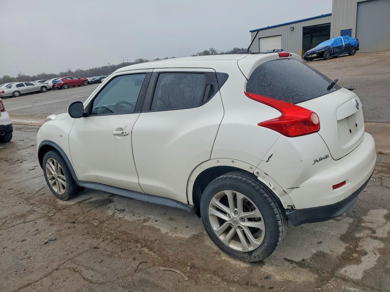 2013 Nissan Juke S - zdjęcie 2